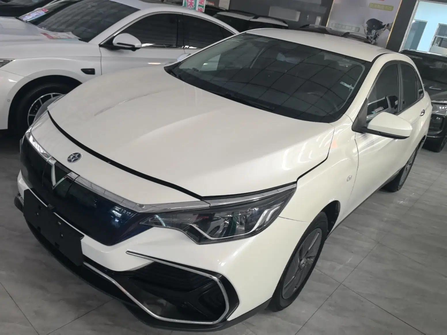 Venucia D60EV 2023 PLUS Comfort Edition RJ Model — миниатюра 1