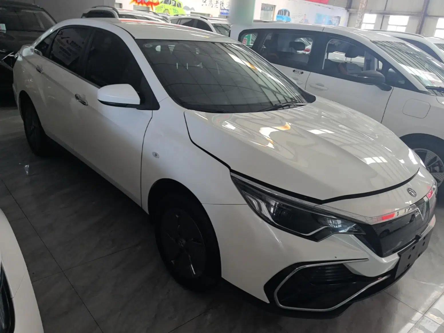 Venucia D60EV 2023 PLUS Comfort Edition RJ Model — миниатюра 3