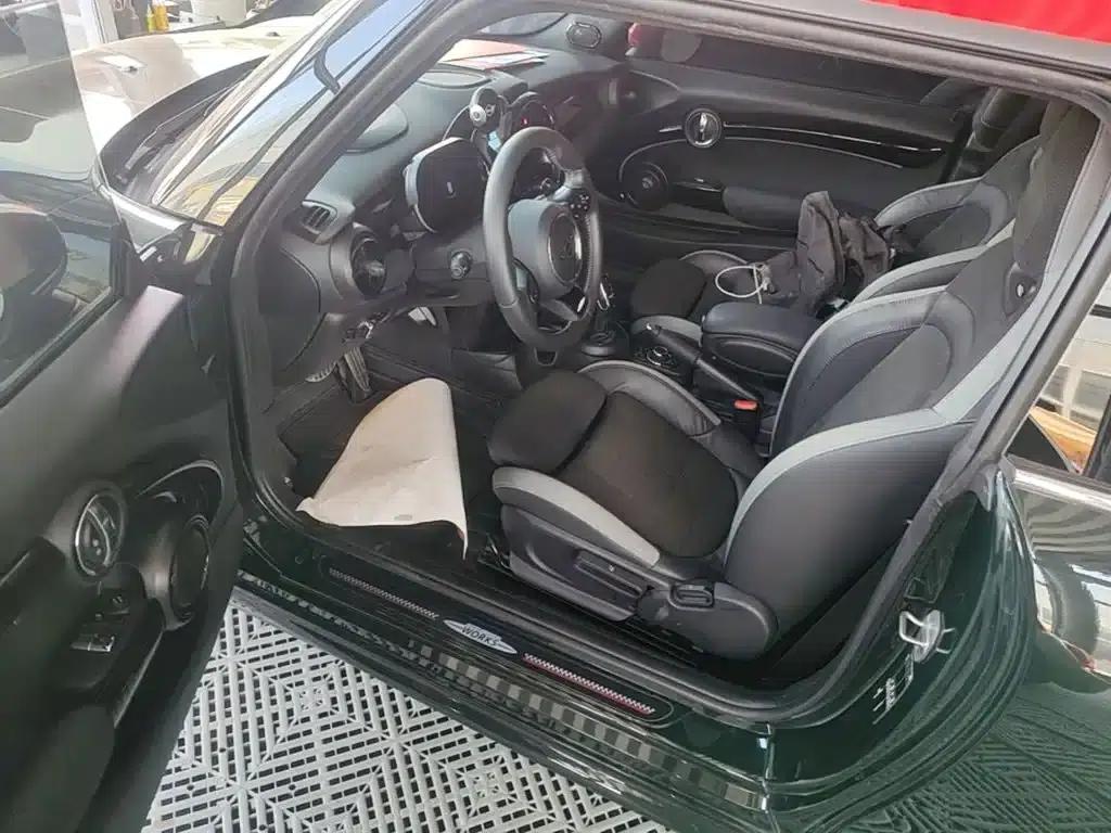 2023 MINI JCW Facelift 2.0T JOHN COOPER WORKS ALL-IN — миниатюра 16