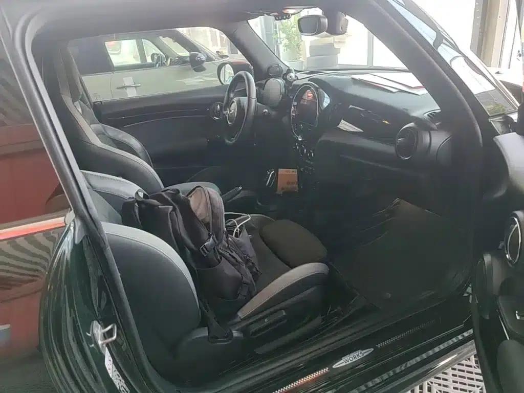 2023 MINI JCW Facelift 2.0T JOHN COOPER WORKS ALL-IN — миниатюра 25