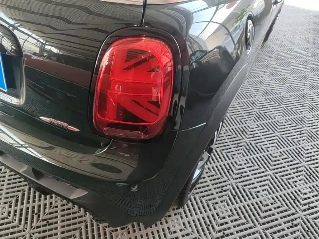 2023 MINI JCW Facelift 2.0T JOHN COOPER WORKS ALL-IN — миниатюра 8