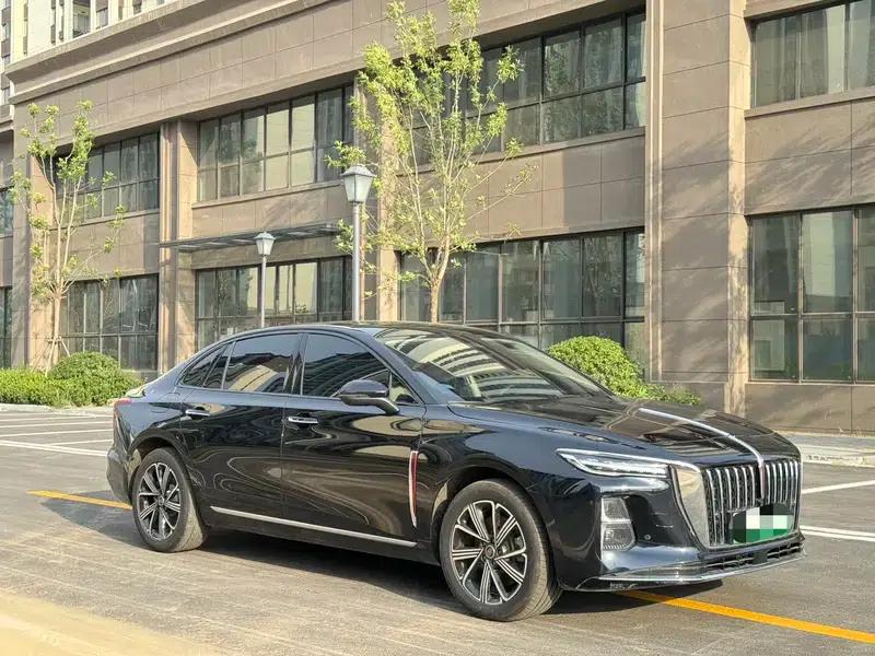 Hongqi H5 PHEV 2025 Model 170 Super Hybrid — миниатюра 3