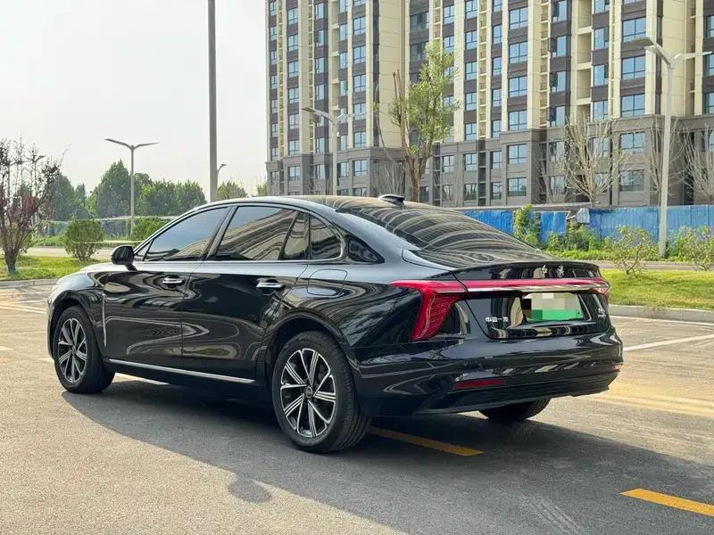 Hongqi H5 PHEV 2025 Model 170 Super Hybrid — миниатюра 4