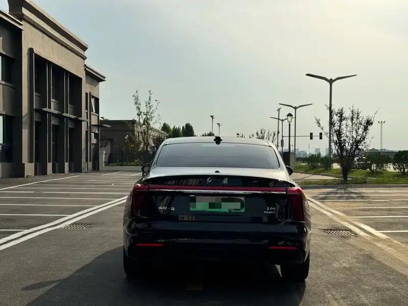 Hongqi H5 PHEV 2025 Model 170 Super Hybrid — миниатюра 5