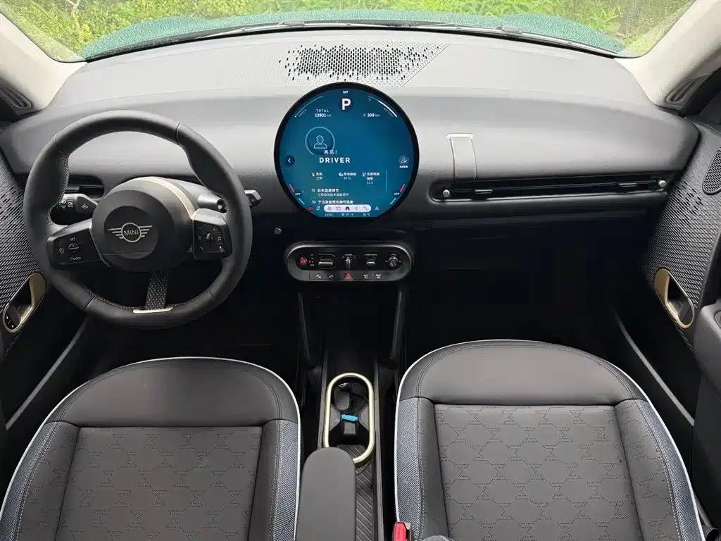 2024 Electric MINI Cooper (456km/h) - Classic Style — миниатюра 10