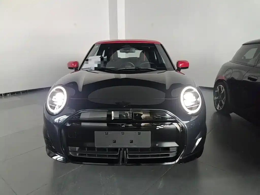 2024 Electric MINI Cooper SE Racer (452km) — миниатюра 3
