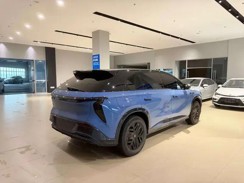 Hongqi Tiangong 08 2025 730 Rear-Wheel Drive Smart Selection Edition — миниатюра 5