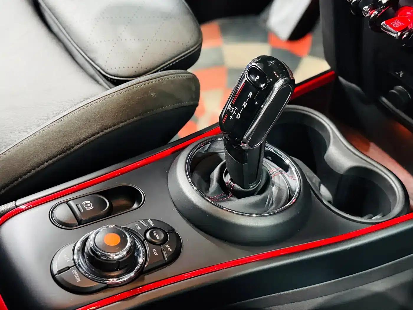 MINI JCW COUNTRYMAN 2021 2.0T JOHN COOPER WORKS A — миниатюра 14