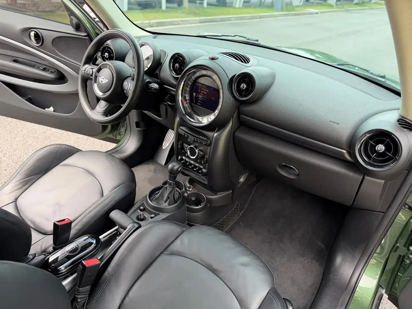 2014 MINI PACEMAN 1.6T COOPER S ALL4 — миниатюра 15
