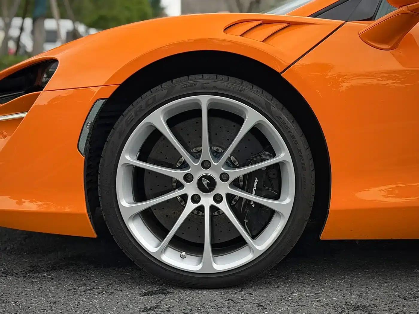 2025 Artura 3.0T Hybrid Coupe — миниатюра 15