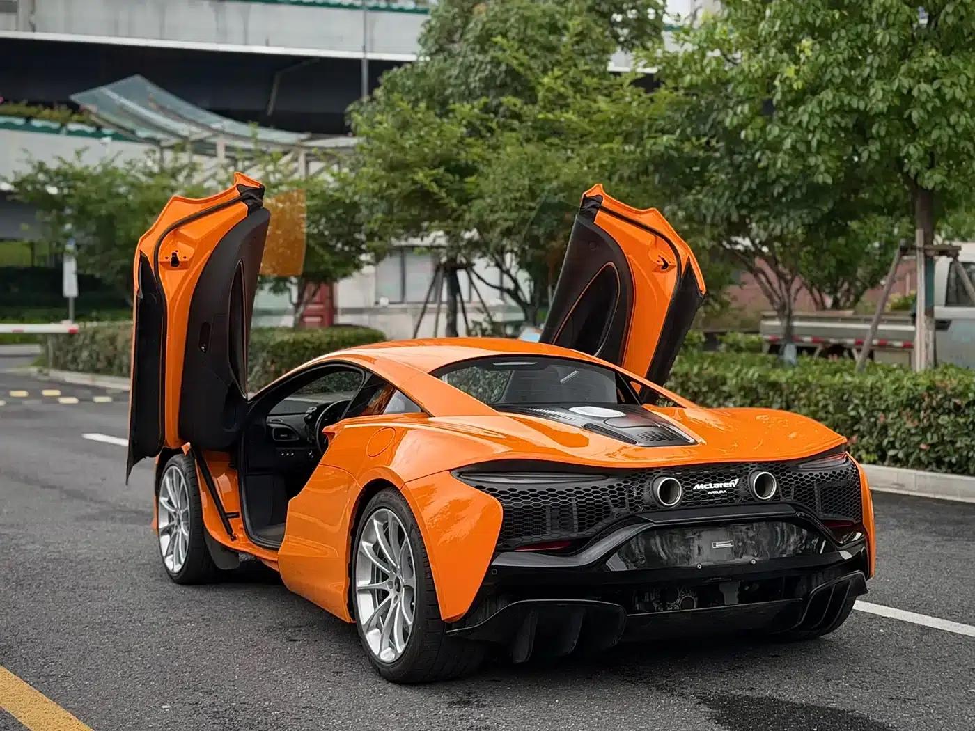 2025 Artura 3.0T Hybrid Coupe — миниатюра 6