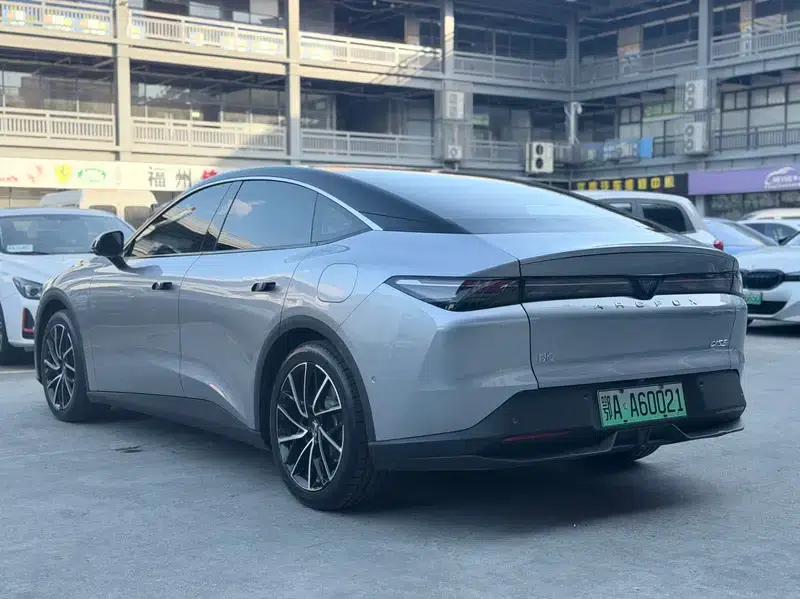 Jihu Alphard S5 2024 Model 560MAX 185kW — миниатюра 4