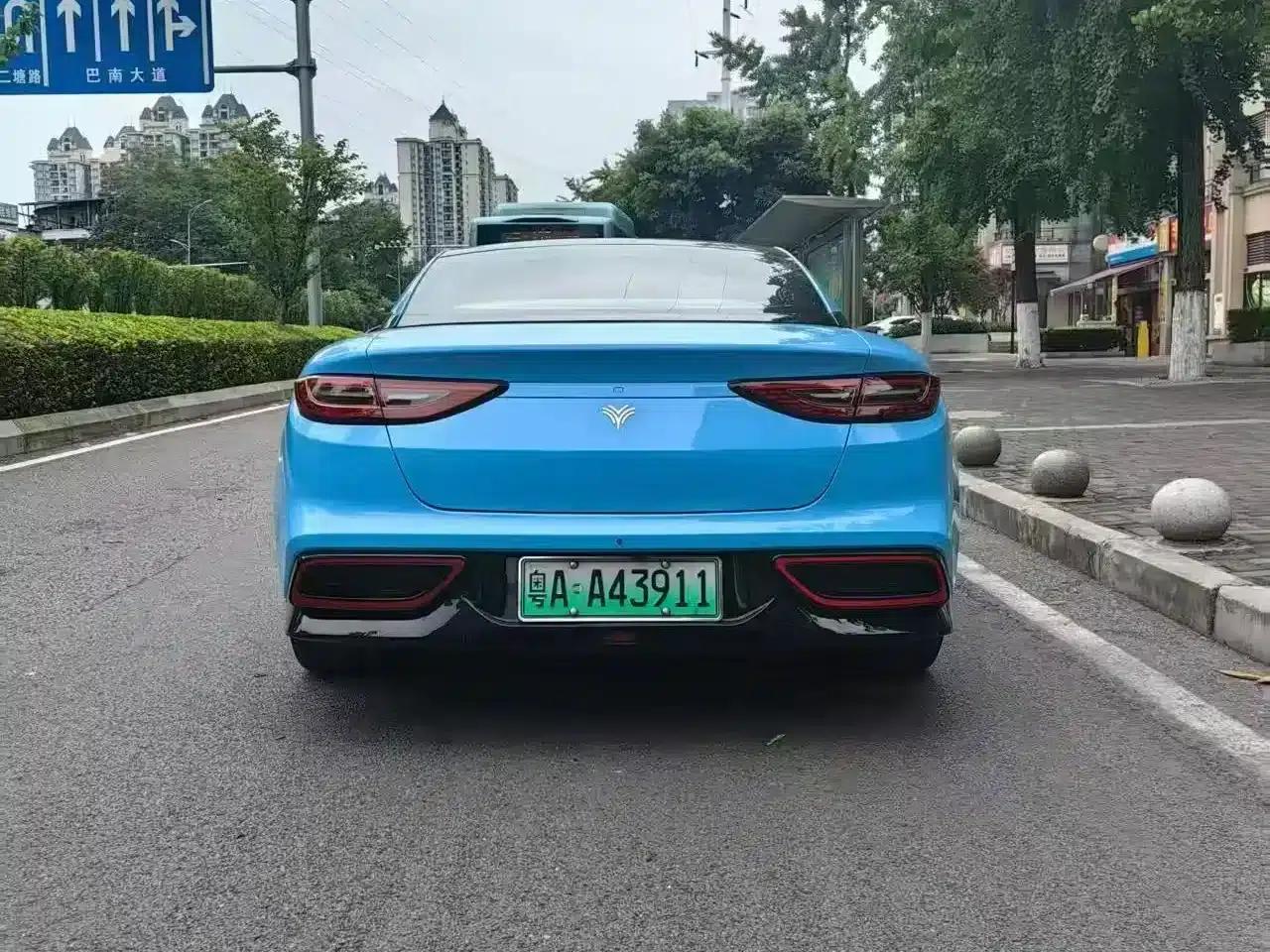 Nezha GT 2023 580 AWD Sport Edition — миниатюра 8