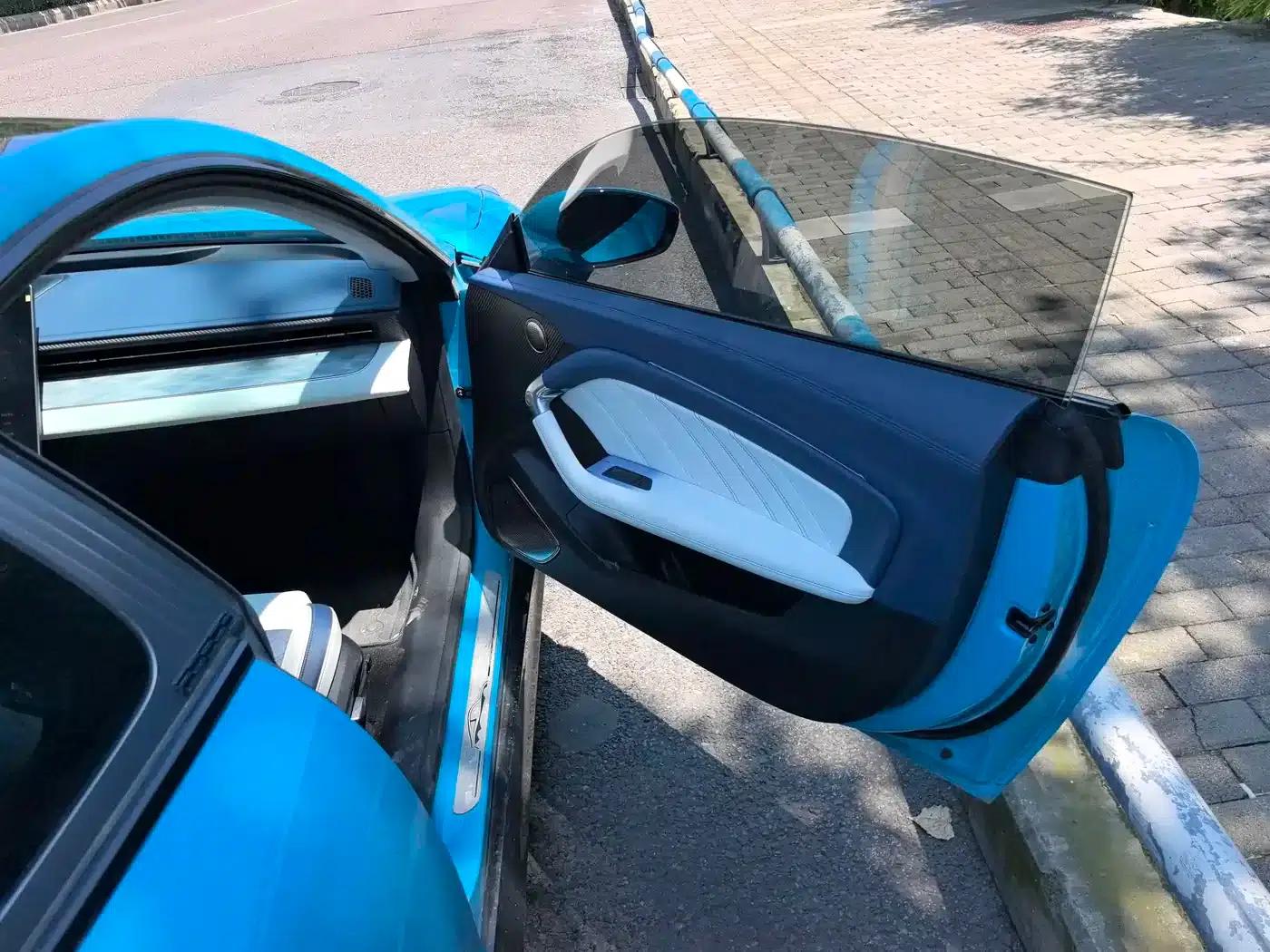 Nezha GT 2023 580 AWD Sport Edition — миниатюра 14