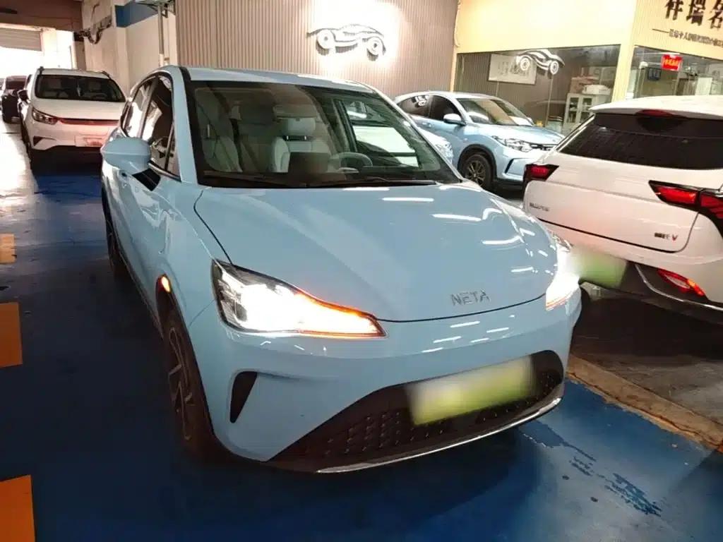 Nezha AYA 2023 Facelift 401 Lite — миниатюра 4