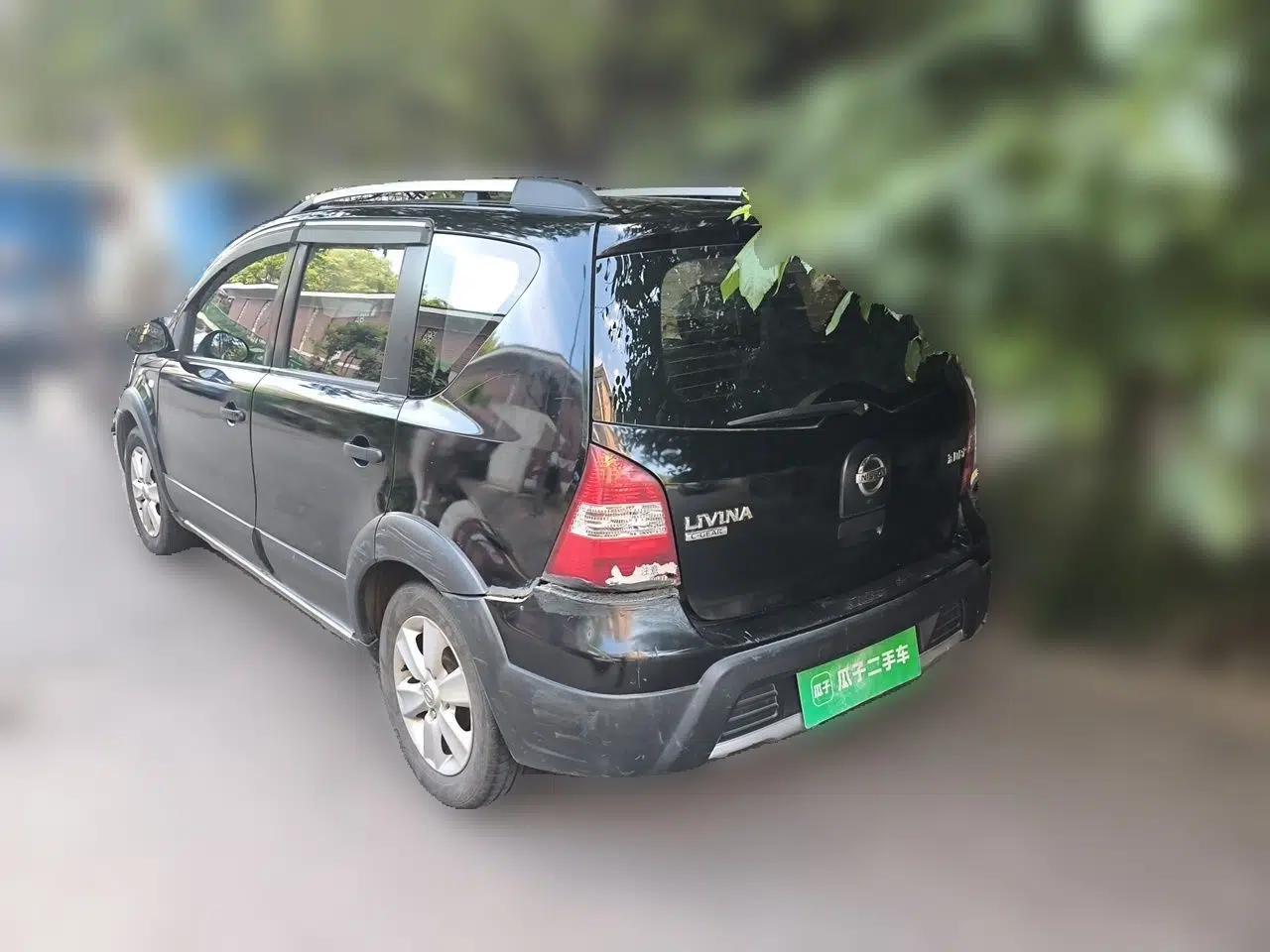 Nissan Livina 2010 Jingrui Edition 1.6L Automatic Smart Model — миниатюра 4
