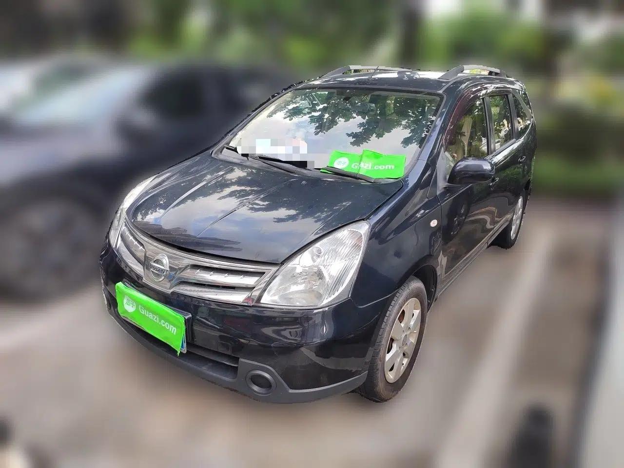 Nissan Livina 2010 Jingyi Edition 1.8L Manual Standard Model — миниатюра 1