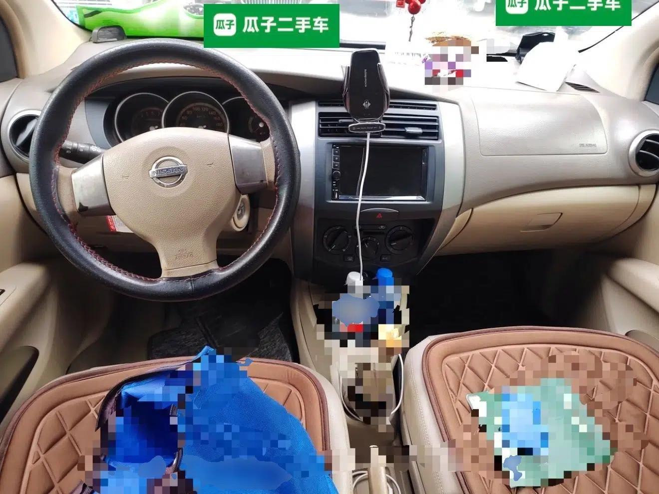 Nissan Livina 2010 Jingyi Edition 1.8L Manual Standard Model — миниатюра 9