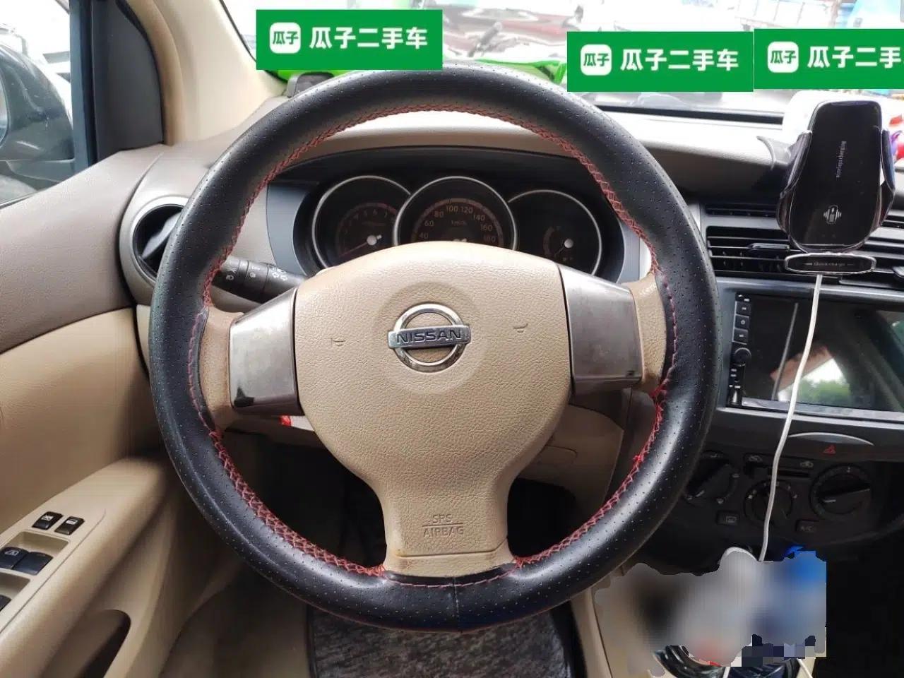 Nissan Livina 2010 Jingyi Edition 1.8L Manual Standard Model — миниатюра 10