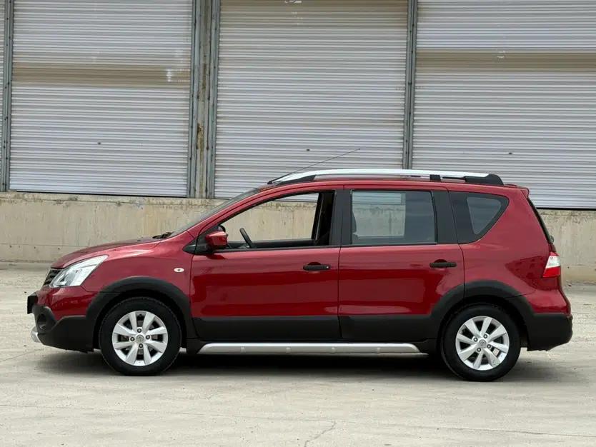 Nissan Livina 2013 Jinrui 1.6XL CVT Comfort Edition — миниатюра 3