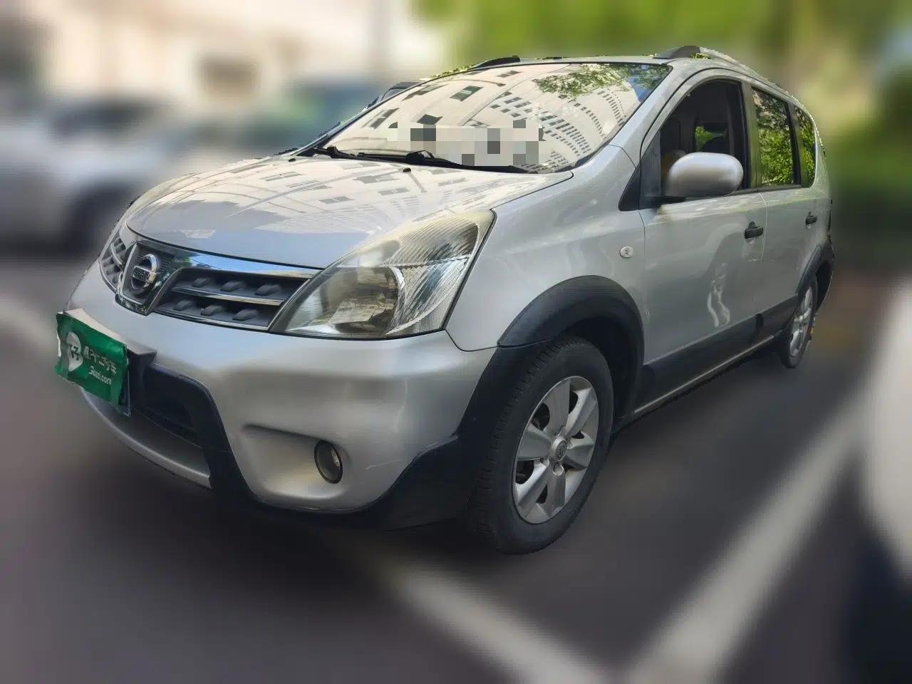Nissan Livina 2010 JINRUI Edition 1.6L Automatic Standard Model — миниатюра 1