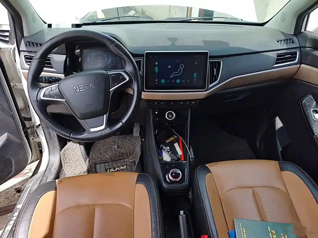 Nezha N01 2019 Model 380i — миниатюра 5