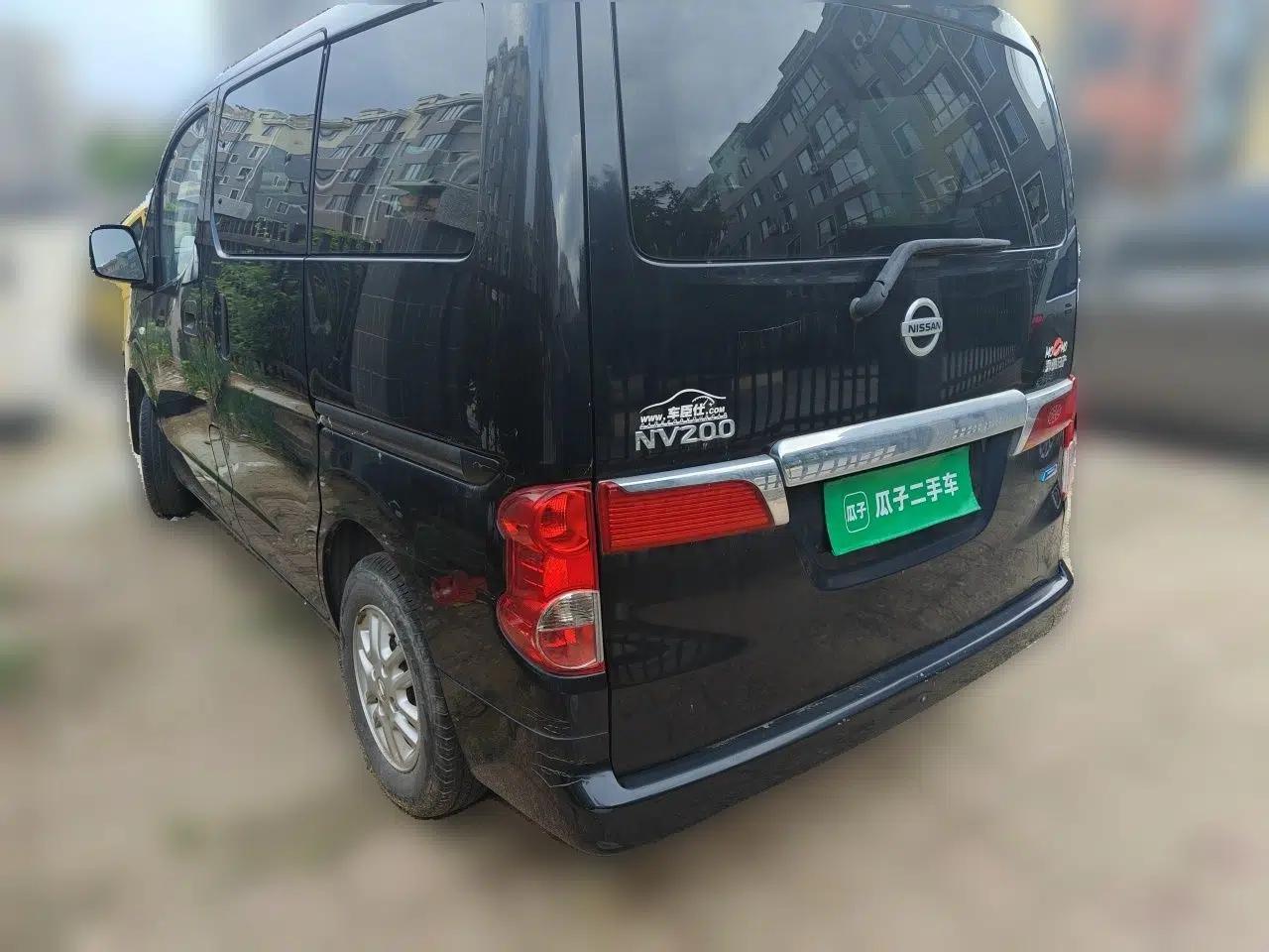 Nissan NV200 2014 1.6L Manual Luxury Model China V Standard — миниатюра 4