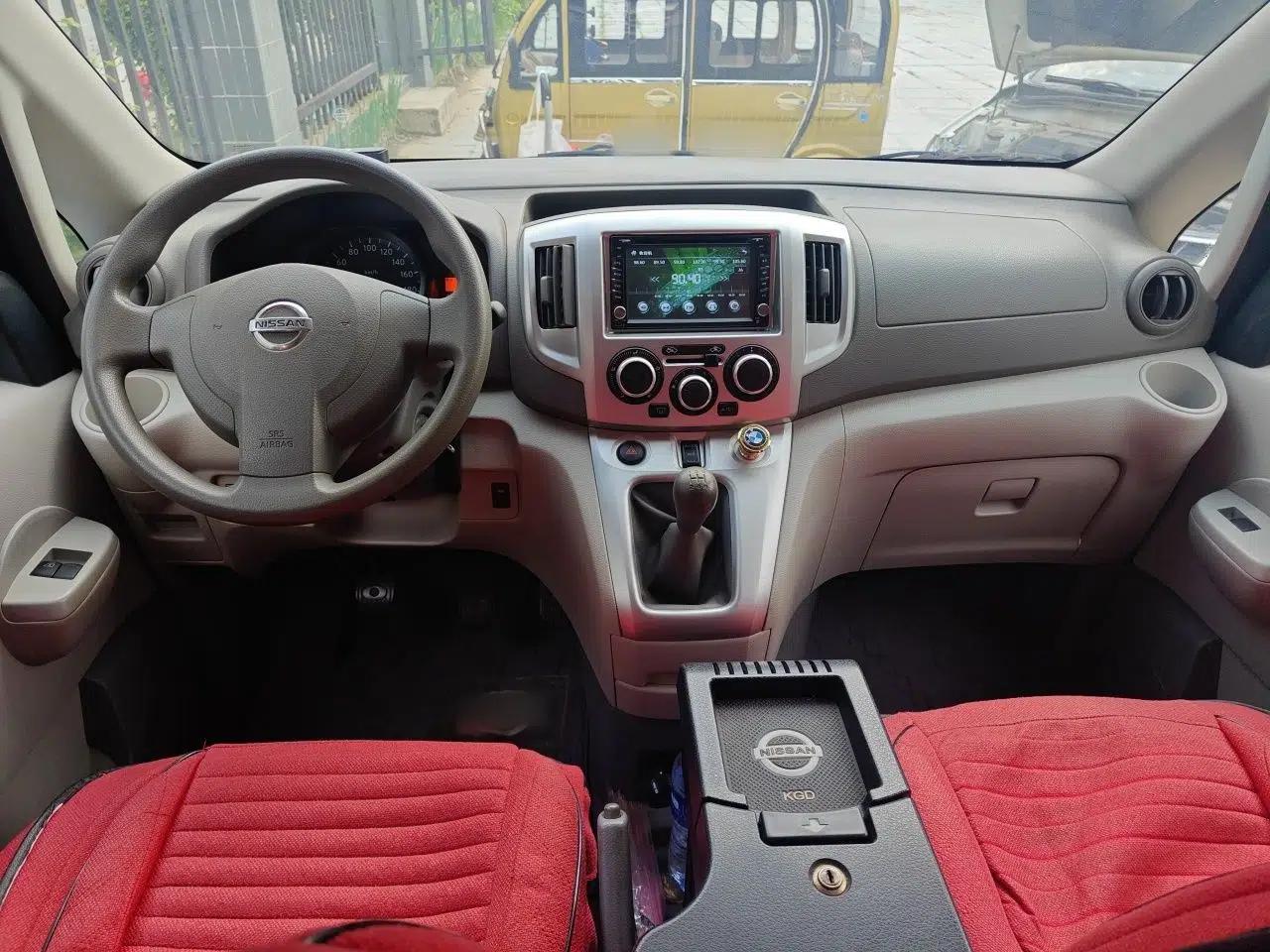 Nissan NV200 2014 1.6L Manual Luxury Model China V Standard — миниатюра 9
