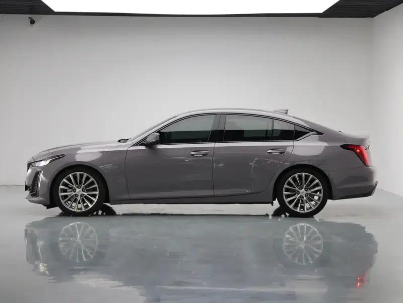 2020 Cadillac CT5 2.0T Automatic Rear-Wheel Drive 5-Seat Factory Custom Edition — миниатюра 4