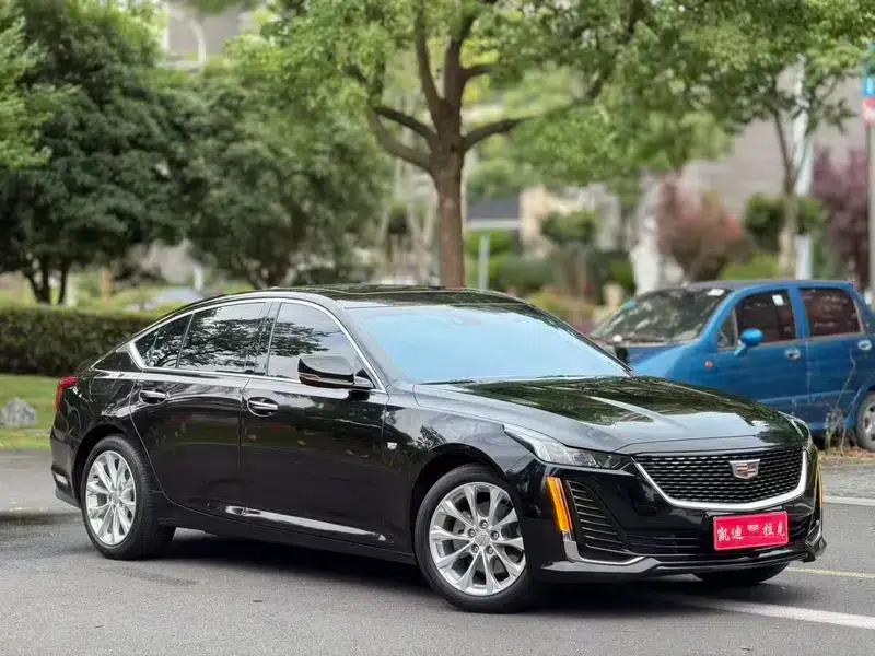 2023 Cadillac CT5 28T Luxury Standard Edition — миниатюра 3