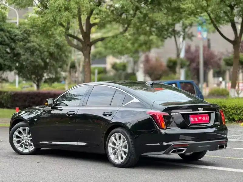 2023 Cadillac CT5 28T Luxury Standard Edition — миниатюра 4