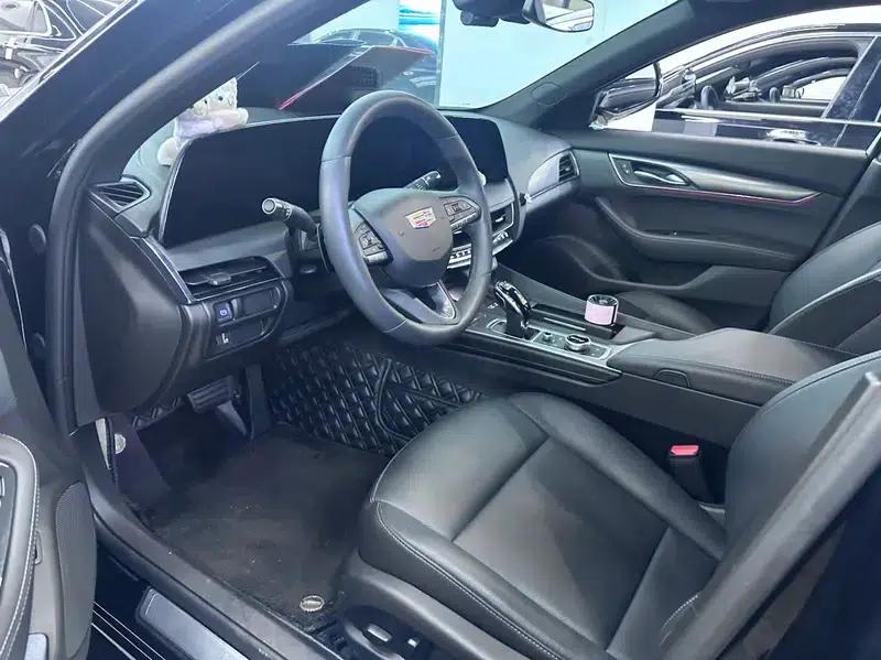 2024 Cadillac CT5 28T Luxury Pro — миниатюра 12