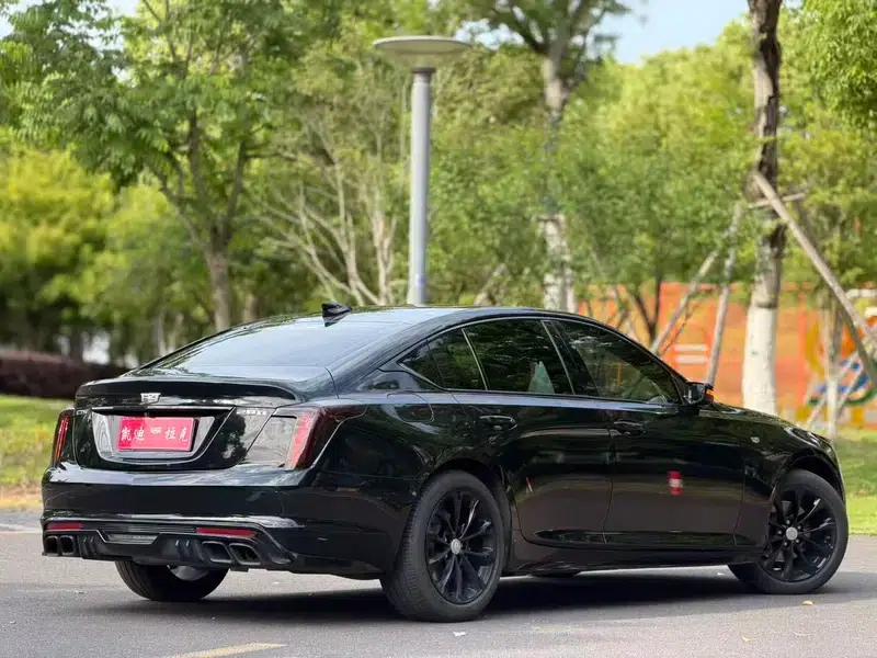2022 Cadillac CT5 28T Premium — миниатюра 6