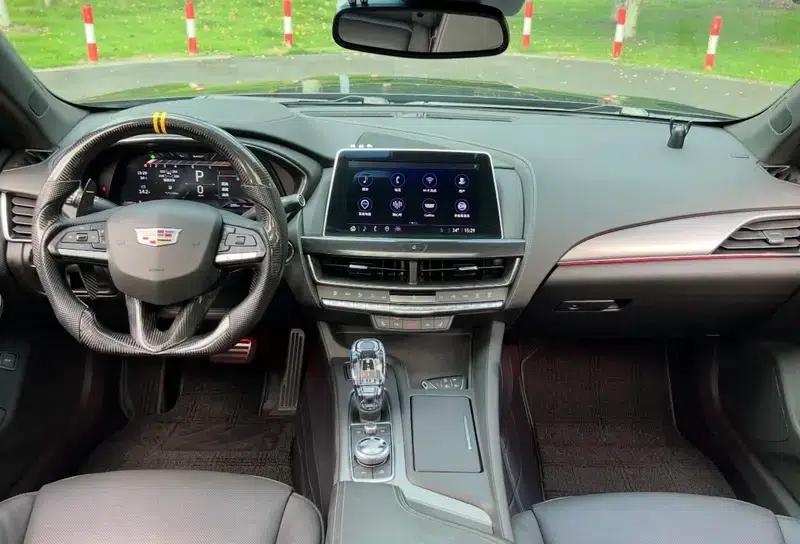 2022 Cadillac CT5 28T Premium — миниатюра 7