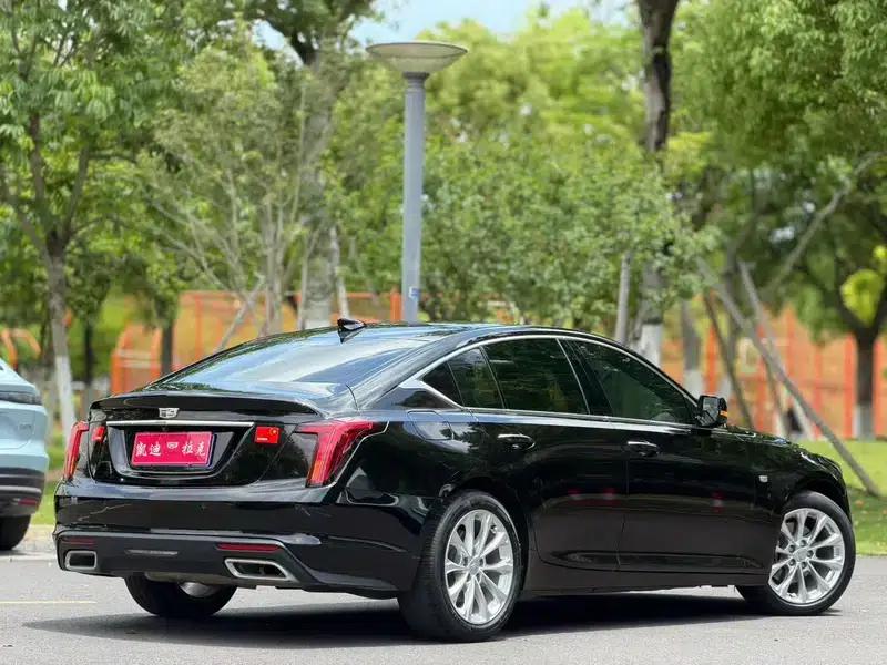 2023 Cadillac CT5 28T Luxury Standard Edition — миниатюра 6