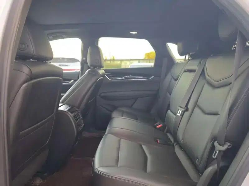 Cadillac XT5 2022 2.0T AWD Fashion Edition — миниатюра 12