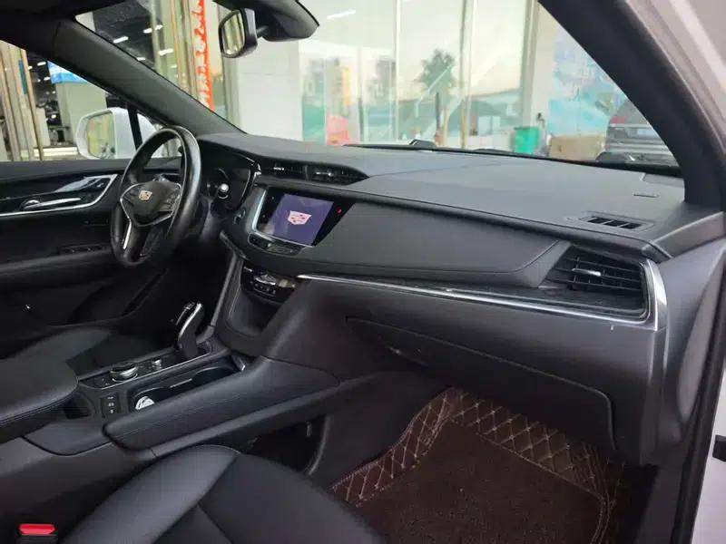 Cadillac XT5 2022 2.0T AWD Fashion Edition — миниатюра 8