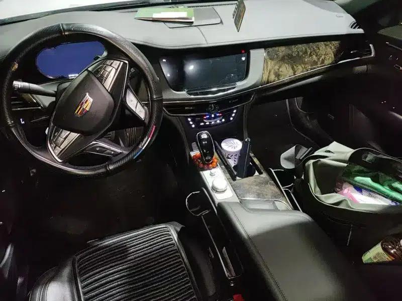 2021 Cadillac CT6 28T Luxury — миниатюра 10