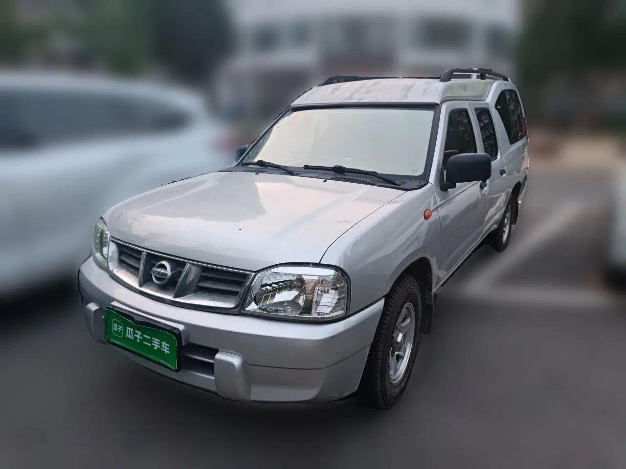 Nissan ZN Van 2013 2.4L Two-Wheel Drive Standard Model with 5 Seats — миниатюра 1