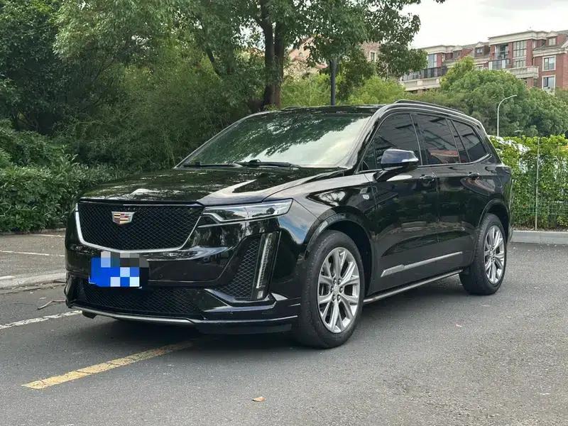 Cadillac XT6 2020 28T Six-Seat Luxury Sport Ultimate Safety Edition — миниатюра 1