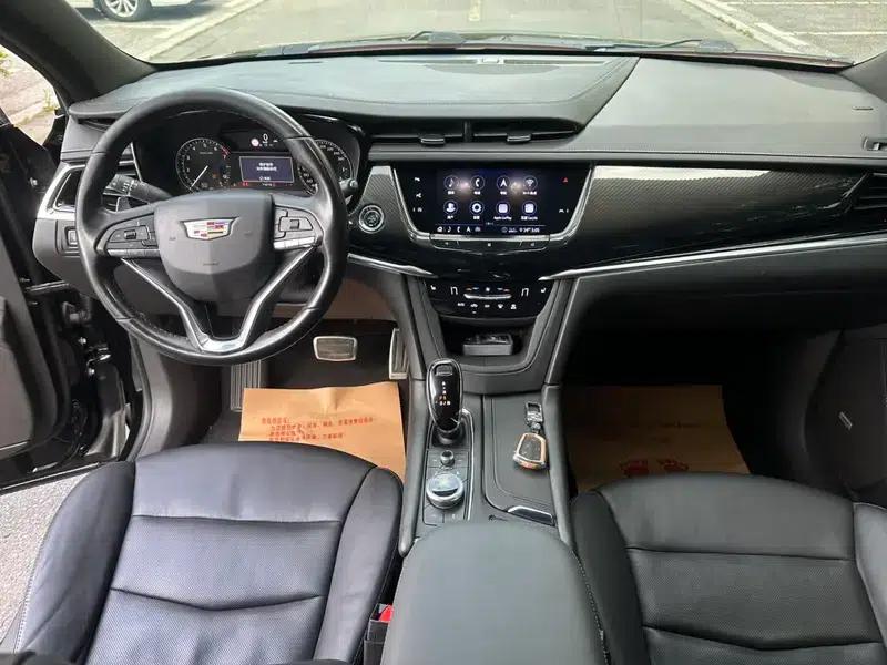 Cadillac XT6 2020 28T Six-Seat Luxury Sport Ultimate Safety Edition — миниатюра 16