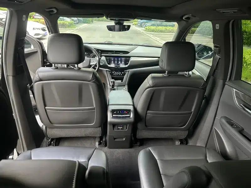 Cadillac XT6 2020 28T Six-Seat Luxury Sport Ultimate Safety Edition — миниатюра 19