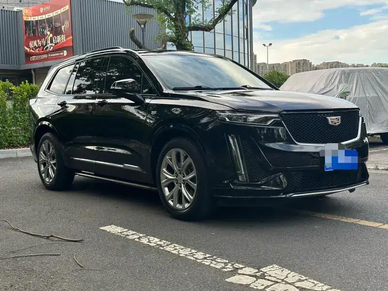 Cadillac XT6 2020 28T Six-Seat Luxury Sport Ultimate Safety Edition — миниатюра 3