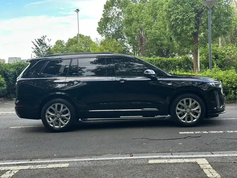 Cadillac XT6 2020 28T Six-Seat Luxury Sport Ultimate Safety Edition — миниатюра 7