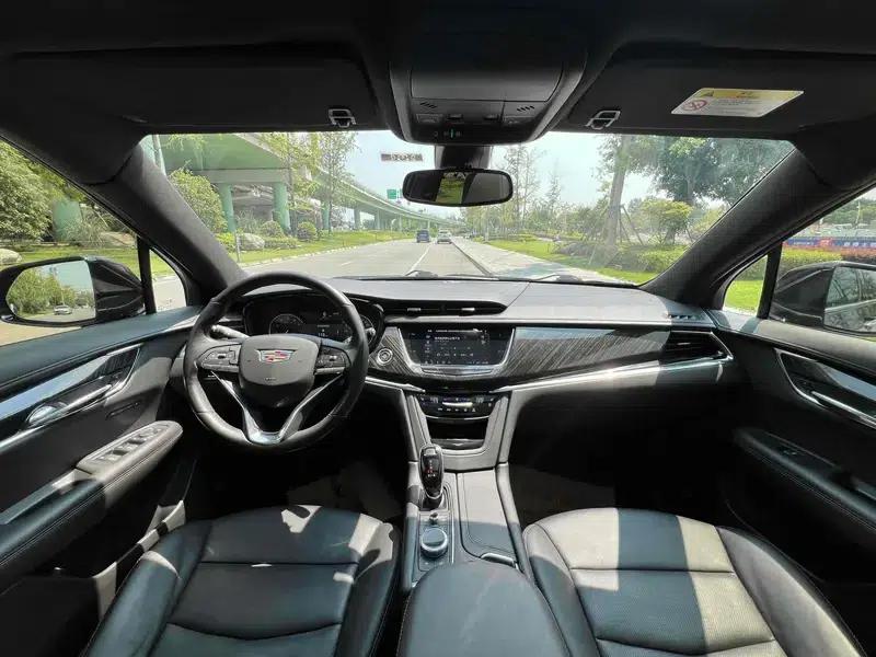 Cadillac XT6 2022 2.0T Six-Seat AWD Luxury — миниатюра 11