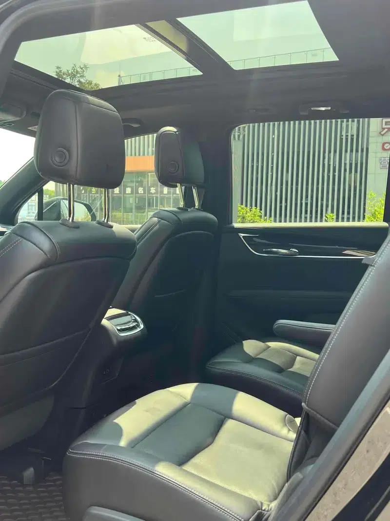 Cadillac XT6 2022 2.0T Six-Seat AWD Luxury — миниатюра 16