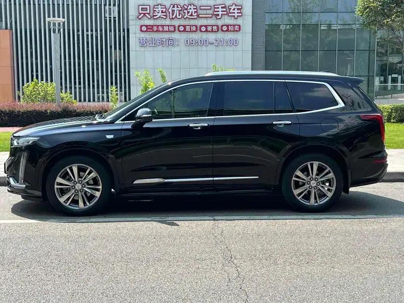 Cadillac XT6 2022 2.0T Six-Seat AWD Luxury — миниатюра 4