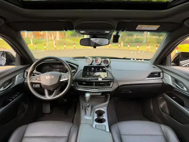 2022 Cadillac CT4 28T Luxury — миниатюра 7