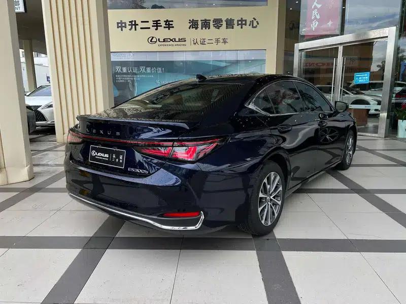 Lexus ES 2025 300h Premium Edition — миниатюра 5