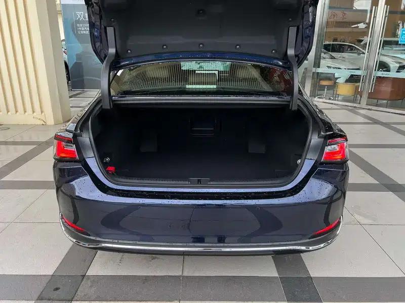 Lexus ES 2025 300h Premium Edition — миниатюра 7